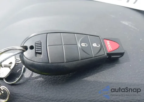 2019 Jeep Cherokee Latitude Fwd from USA, damaged, VIN 1C4PJLCB8KD416836